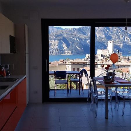 Blue Sky Garda - Sunset Appartement Malcesine Buitenkant foto